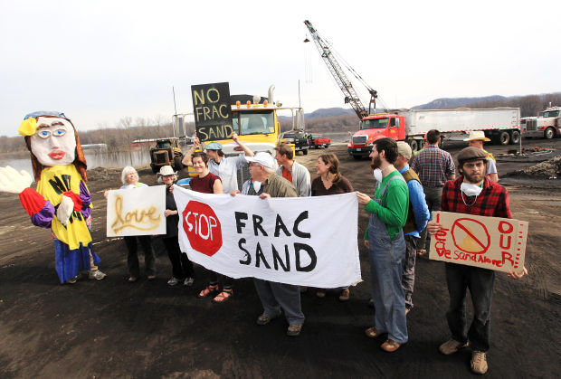 Frac Protest